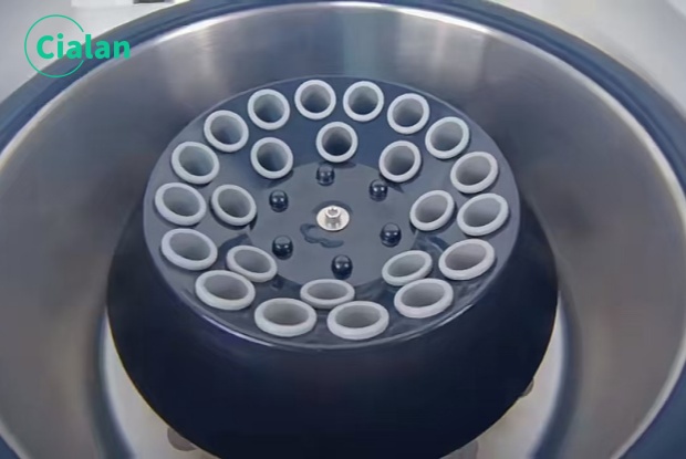centrifuge blood separation process